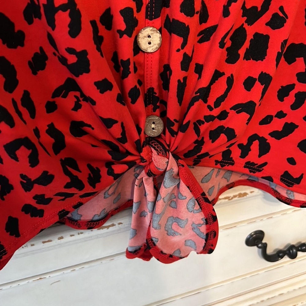 Red Leopard Button-Up Blouse - Picture 3 of 4